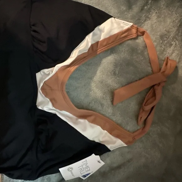 Time and Tru Black White and Brown Swim Top/Tankini - Picture 4 of 5